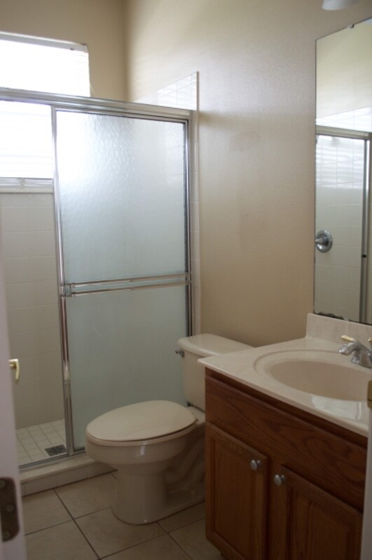 Building Photo - 6220 Hedgesparrows Ln