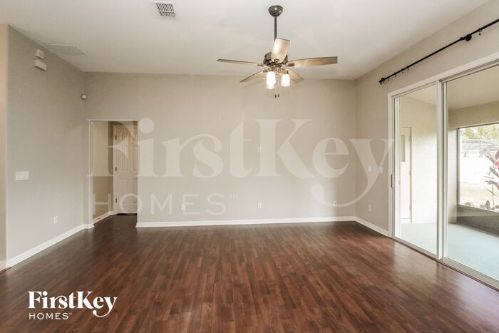 Building Photo - 505 Orsota Ct