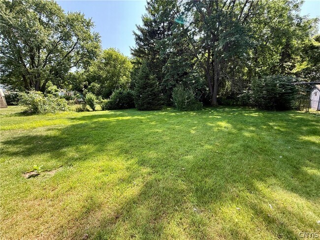 Building Photo - 116 Chestnut Hill Dr