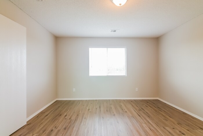 Building Photo - 3125 Autumn Run Dr