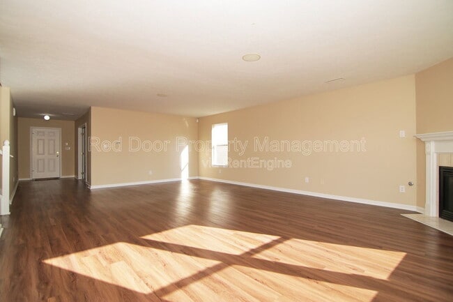 Building Photo - 12419 Deerview Dr
