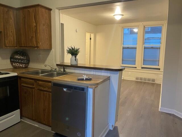 Building Photo - 80 Delaware Street, Unit 1