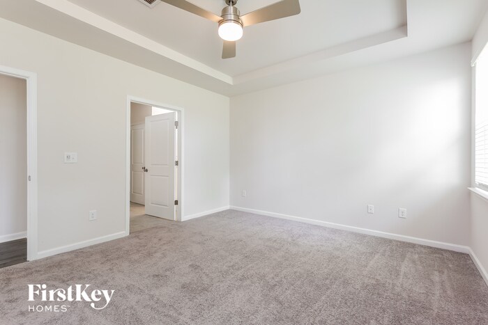 Building Photo - 511 Carronade Ct