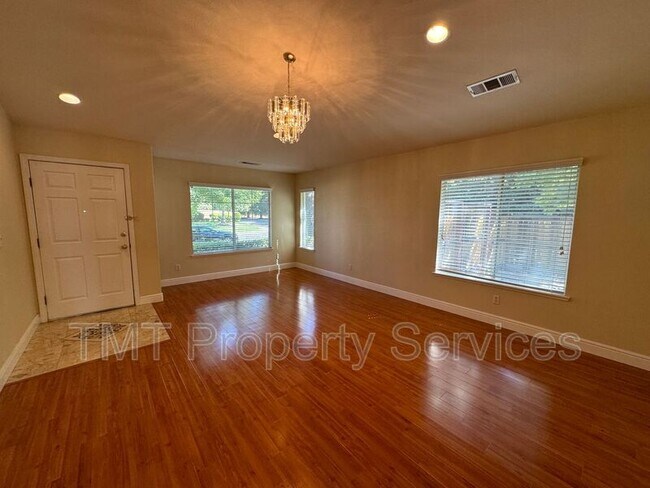 Building Photo - 2144 Gold Hollow Ct
