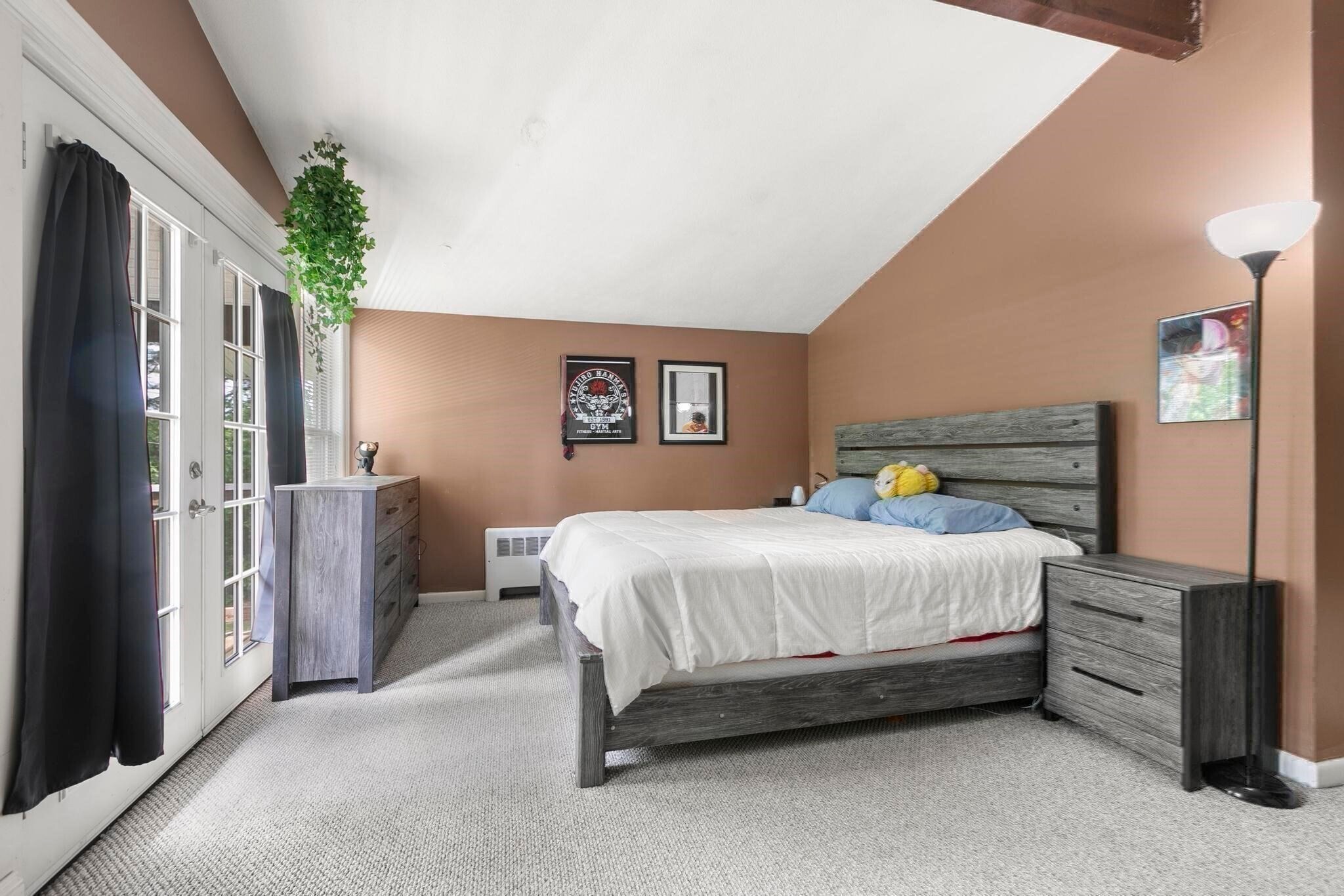 Building Photo - 5 Robinlea Cir