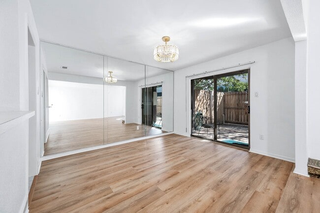 Building Photo - 4507 Medinah Pl