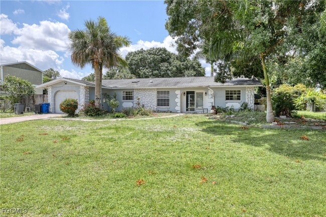 Building Photo - 1837 Marina Cir