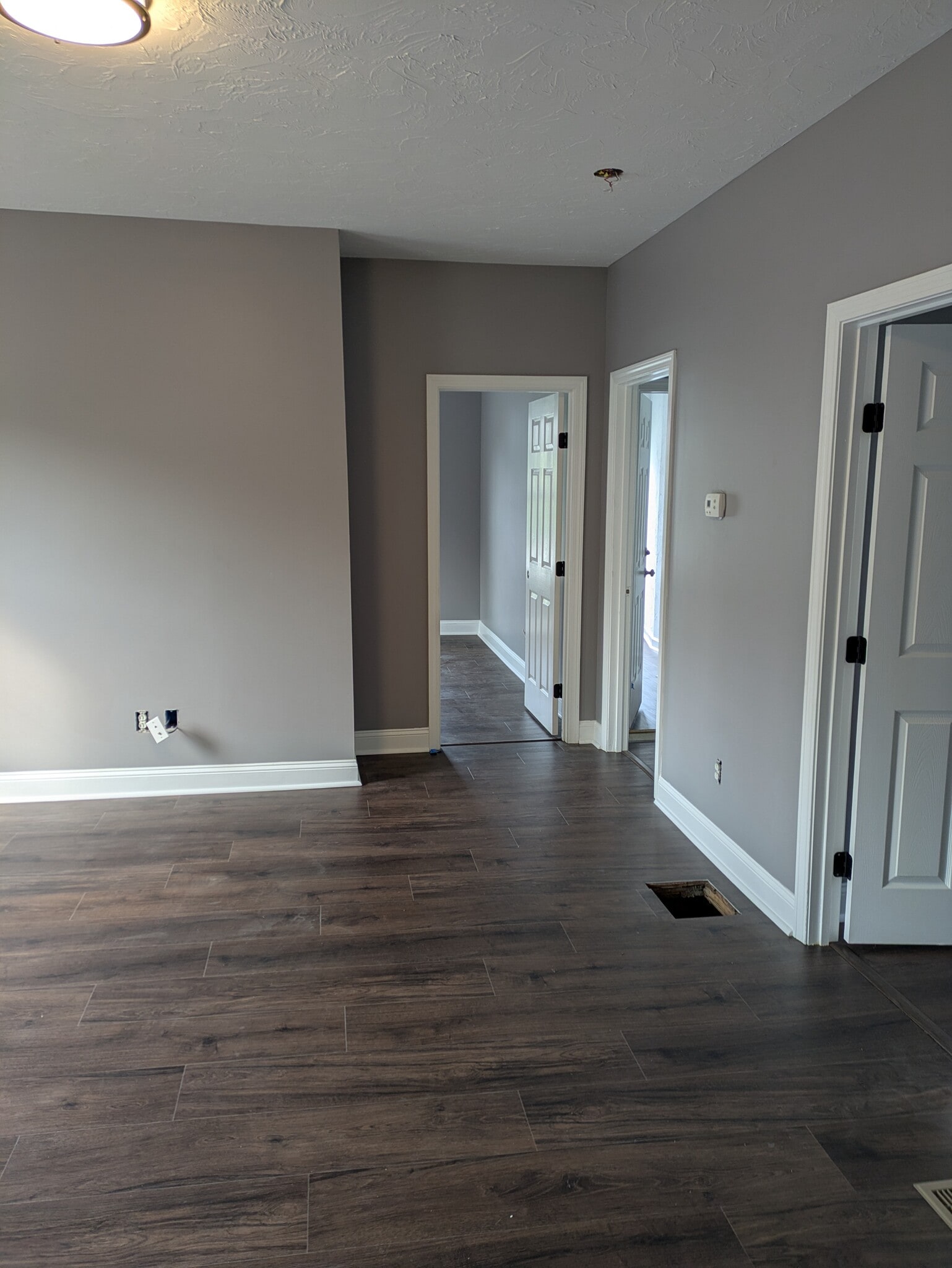 Building Photo - 16 Barrows St
