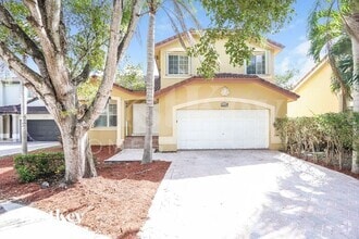 Building Photo - 12324 SW 143rd Ln