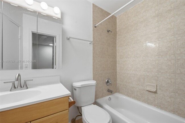 Building Photo - 3001 NW 5th Terrace