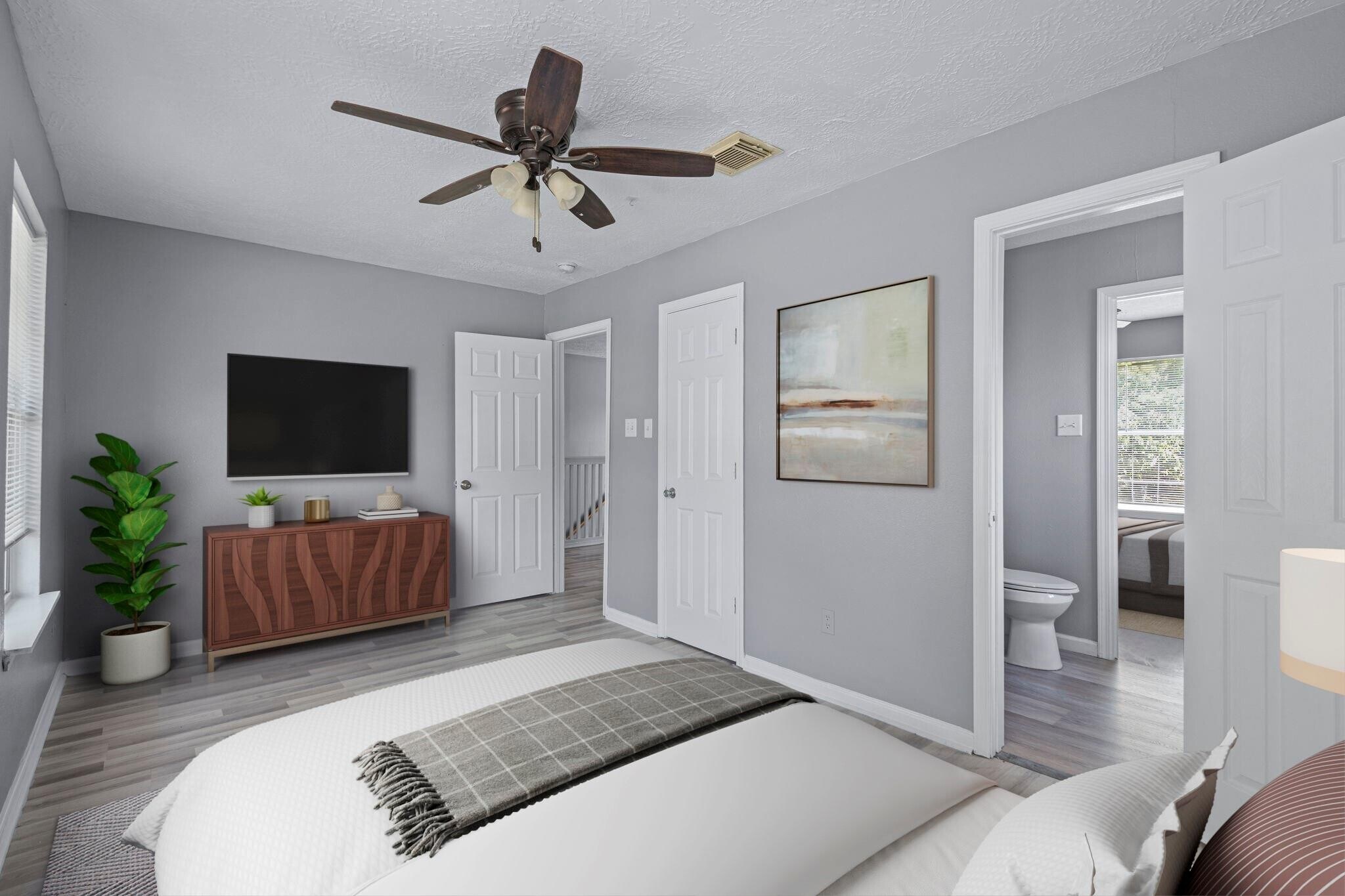 Virtually staged - 12326 Kings Chase Dr