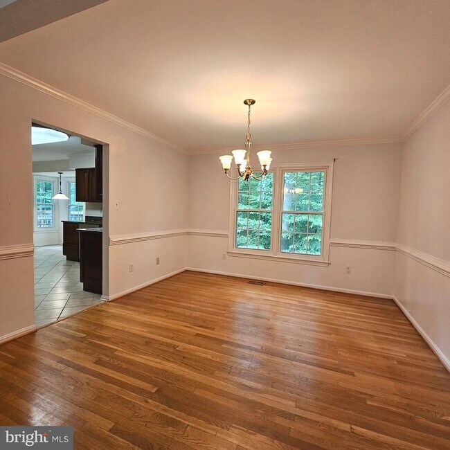 Building Photo - 6004 Station View Ct