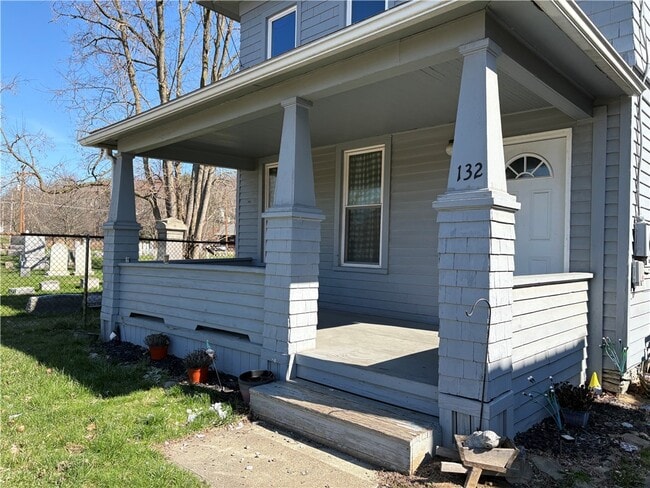 Building Photo - 132 W High St