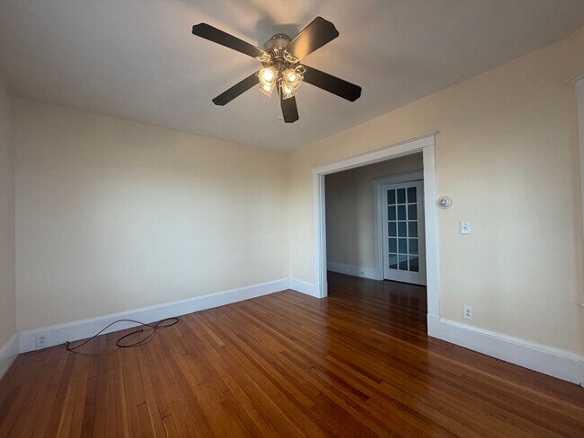 Building Photo - 53 Winthrop Shore Dr