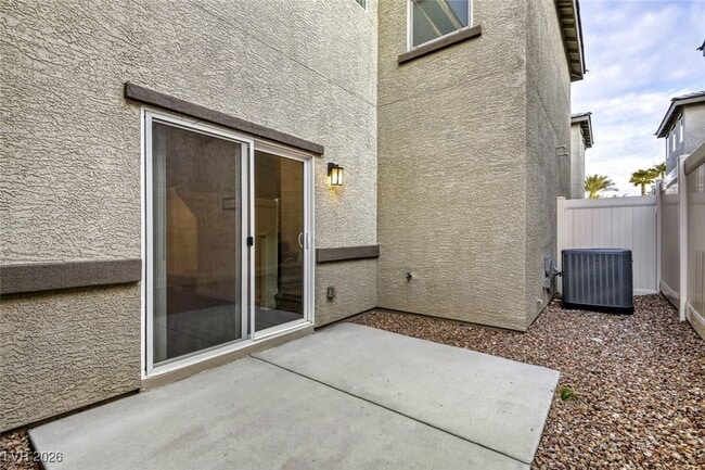 Building Photo - 12230 Golden Wreath Rd