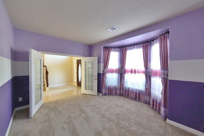 Building Photo - 6307 Falling Briar Lane