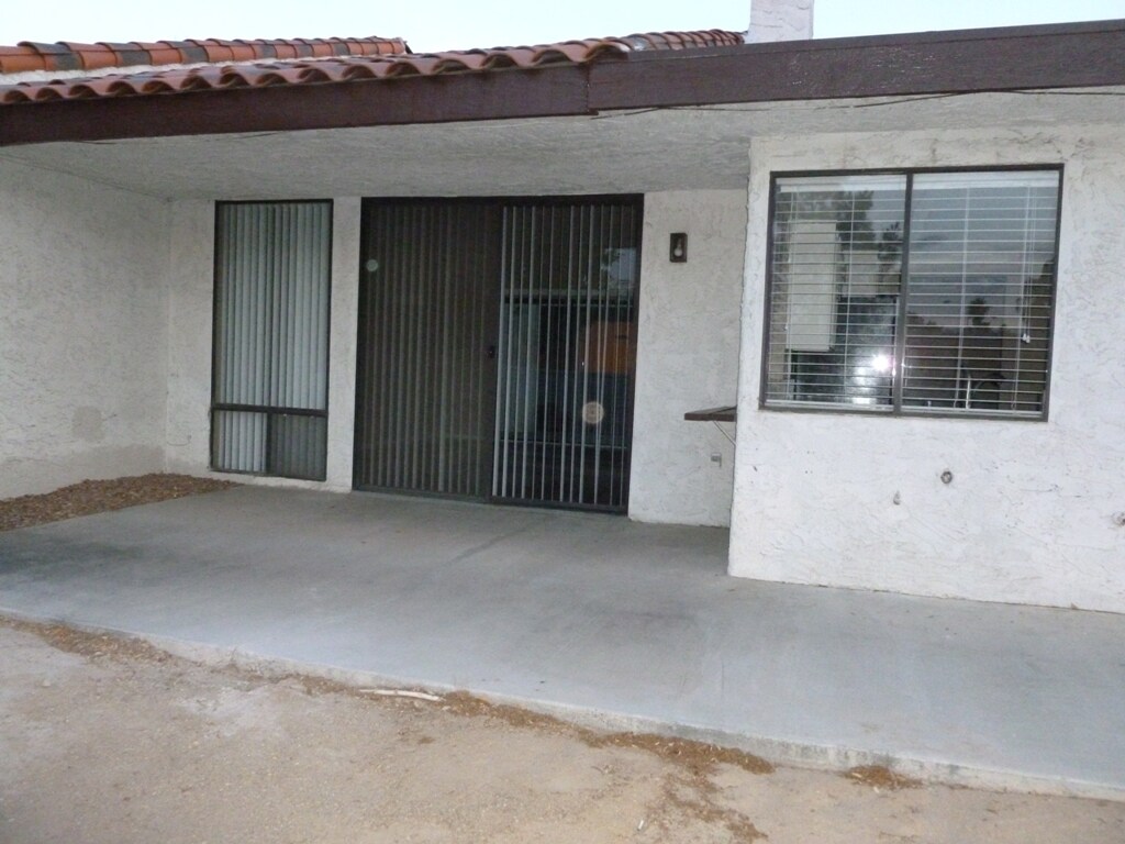 Building Photo - 3140 Sonata Dr