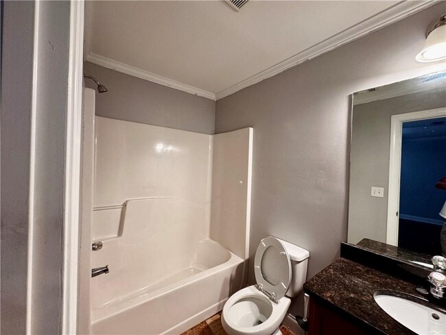 Building Photo - 2212 Ewell Park Dr NW