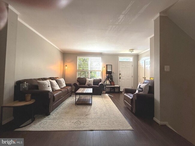 Building Photo - 8807 Howland Pl