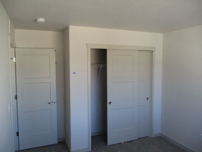 Building Photo - 3 Bed, 2.5 Bath Home in Berthoud - Built 2024 - 2-Car Garage