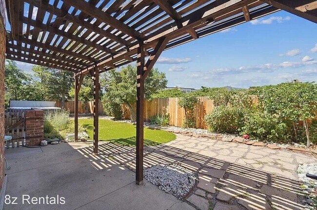 Building Photo - 4 br, 2 bath House - 5145 Santa Clara Pl #A