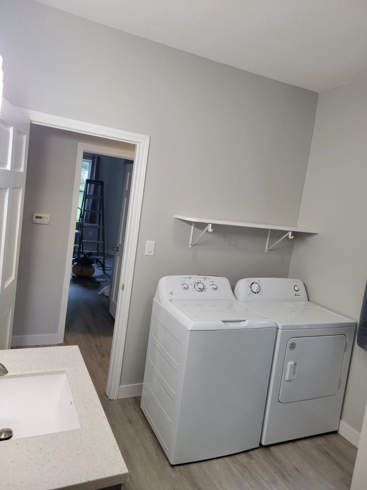 Building Photo - 1122 Valley St