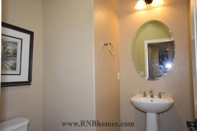 Building Photo - 1416 Bicker Cir