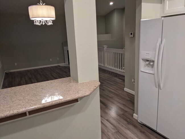 Building Photo - 5443 Andromeda Cir