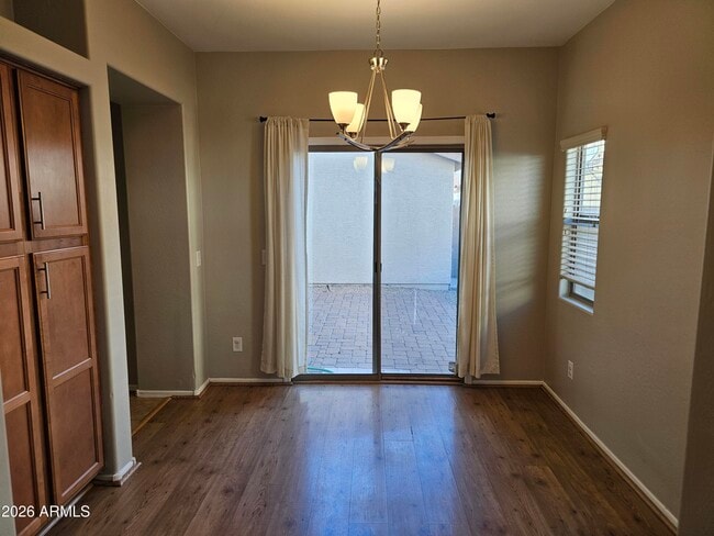 Building Photo - 4666 E Redfield Rd