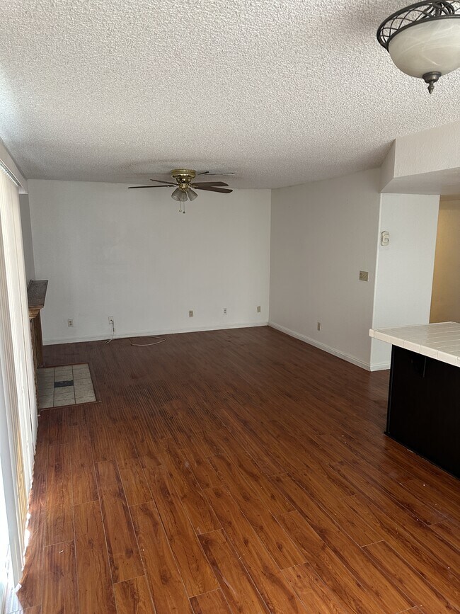 Building Photo - 9521 Sunken Reef Cir