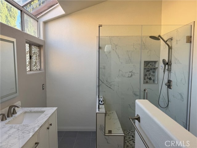 Building Photo - 13 Channel Island St