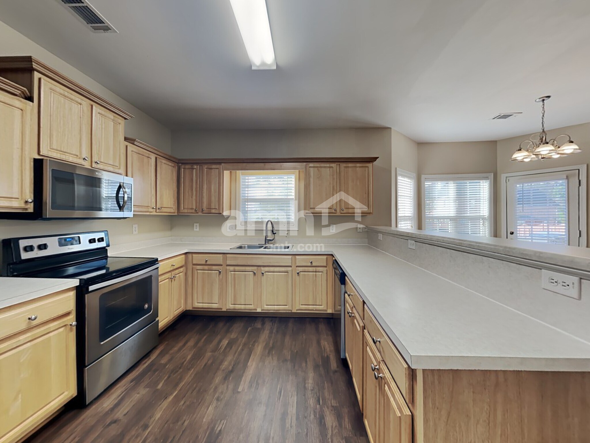 Building Photo - 2342 Crimson Creek Ln