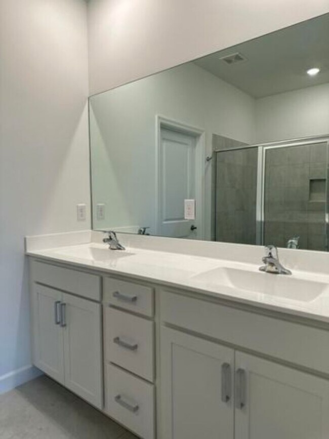 Building Photo - 1295 Tangled Orch Trce