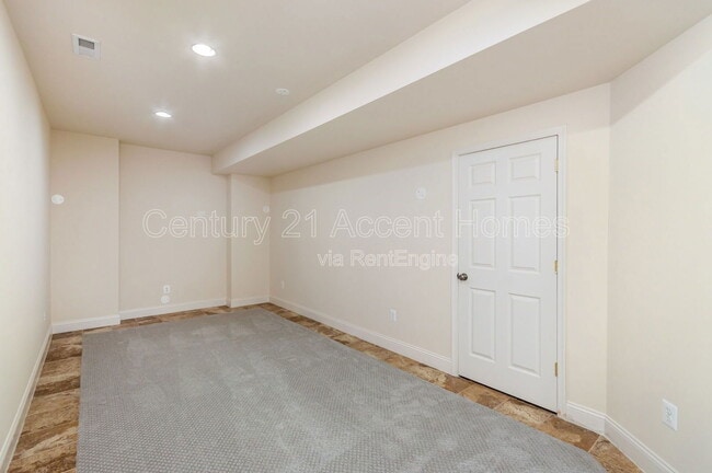 Building Photo - 42911 Nokes Corner Terrace