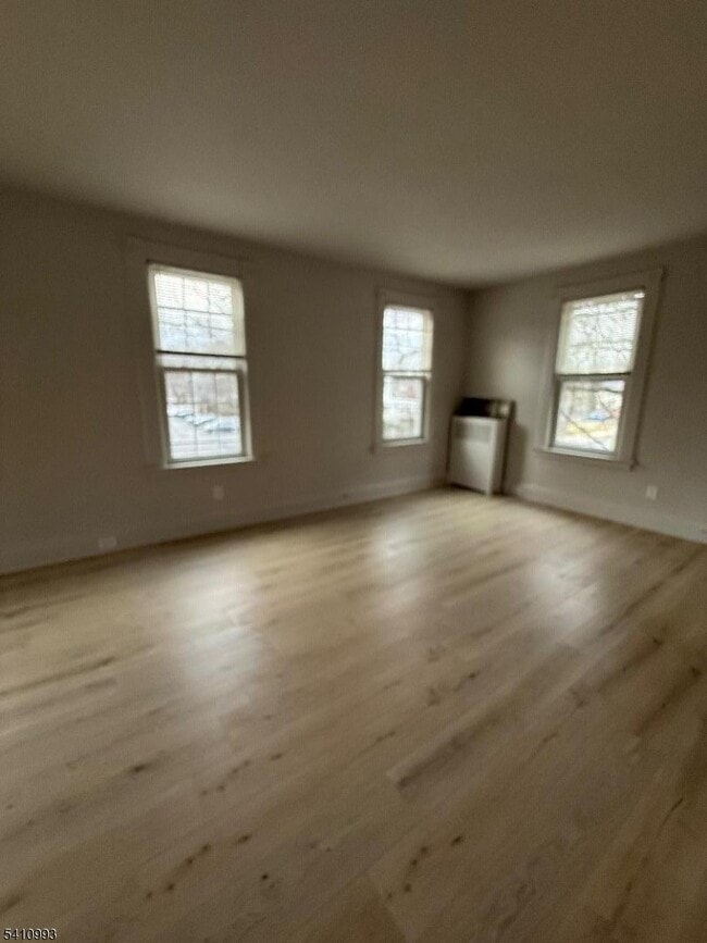 Building Photo - 332 Belleville Ave