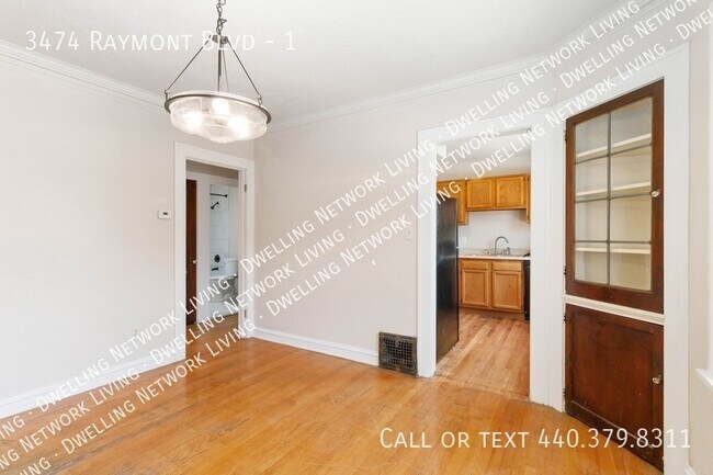 Building Photo - 3474 Raymont Blvd