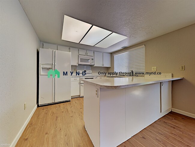 3 br, 2.5 bath - 2506 W Caribbean Ln Unit 15 - 3 br, 2.5 bath  - 2506 W Caribbean Ln Unit 15