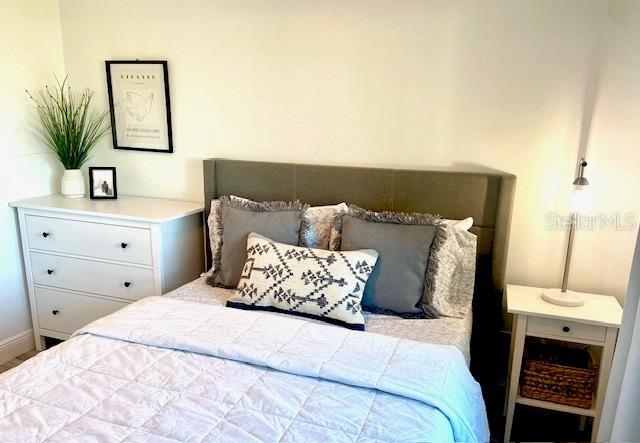 Building Photo - 646 Yardarm Dr