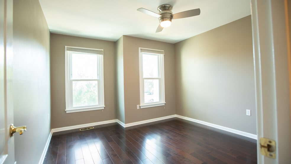 Bedroom 2 - 4006 Dogberry Ln