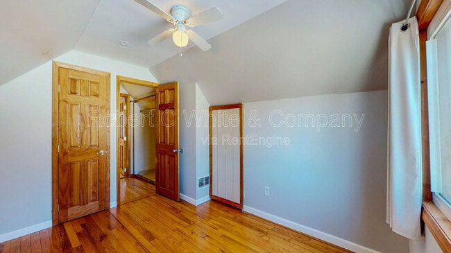 Building Photo - 10 Harkness Dr