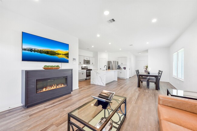 Building Photo - 24222 Sandstone Valley Ln