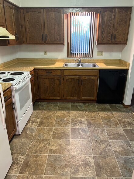 Building Photo - 4722 Trevor Cir