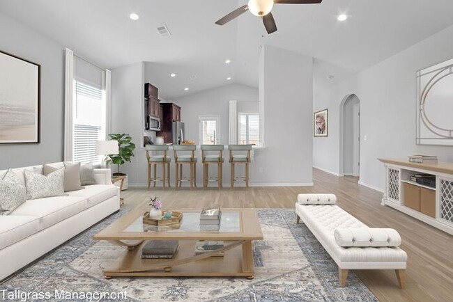 Building Photo - Move In Specials! Elevated Living in Owasso
