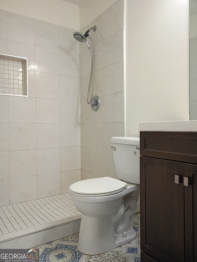 Building Photo - 218 Pope Hill Cir