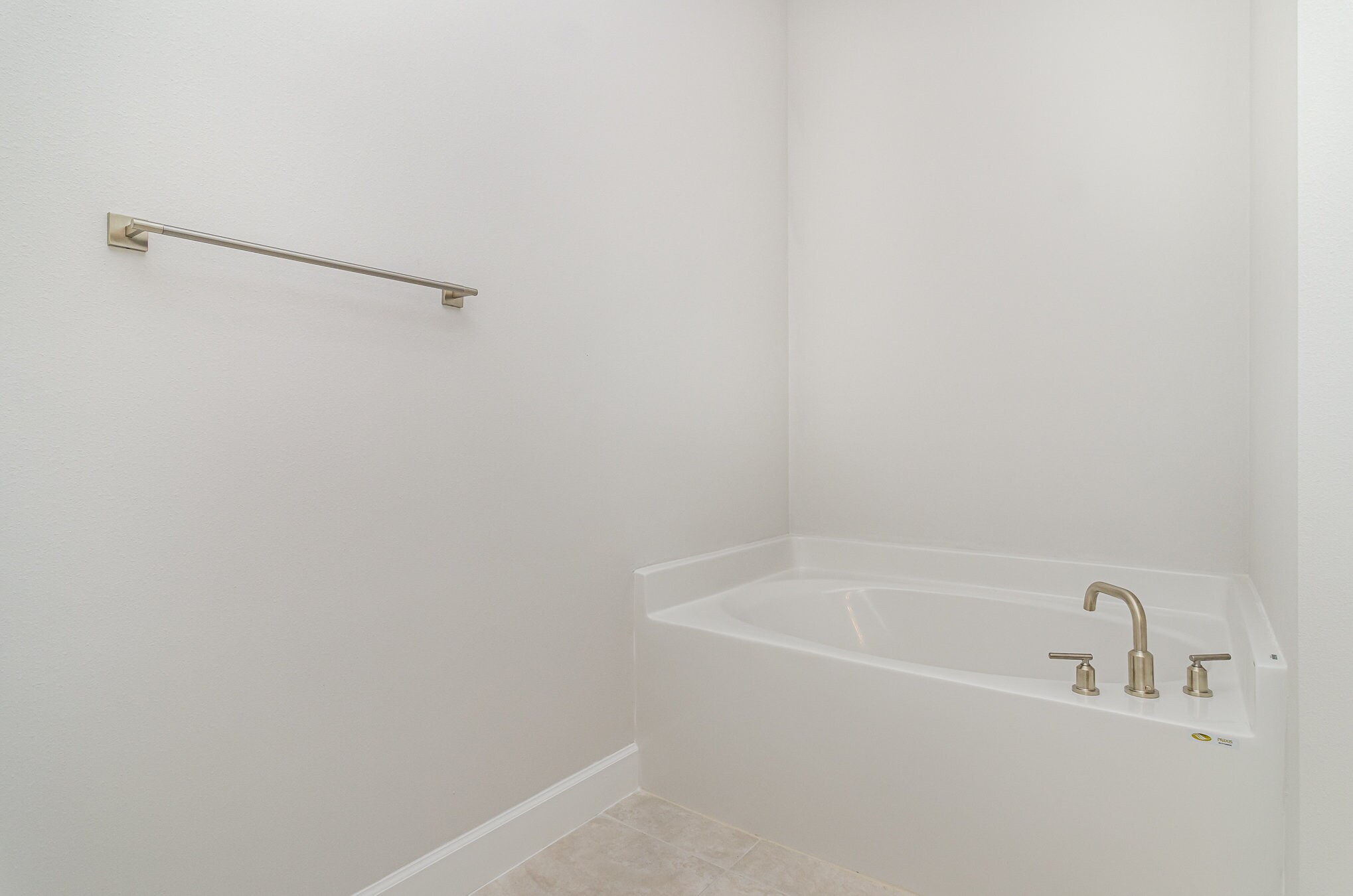 Building Photo - 2482 Carrick St NW