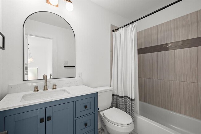 Building Photo - 5504 Kings Hwy