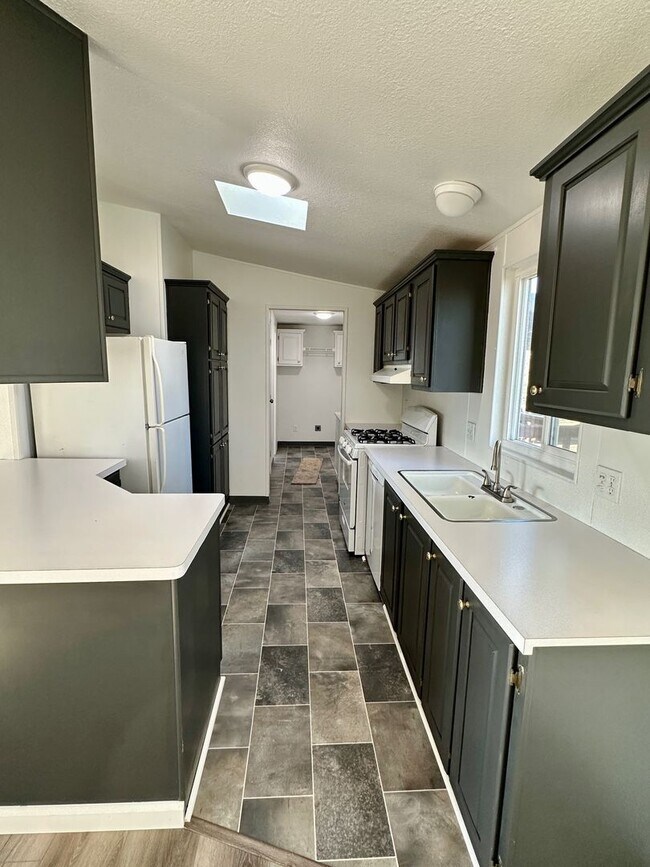 Building Photo - 2993 Co Rd XX