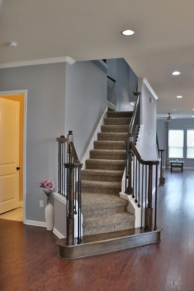Building Photo - 1400 Little Elm Trl