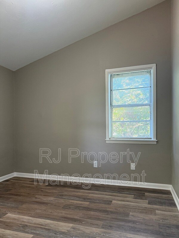 Building Photo - 3417 Edgar St