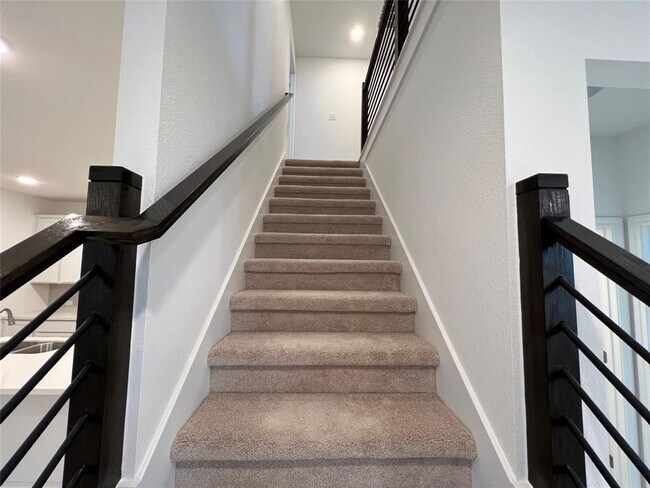 Building Photo - 204 Doodle Ln